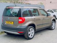 SKODA YETI
