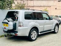 MITSUBISHI SHOGUN