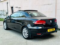 VOLKSWAGEN EOS
