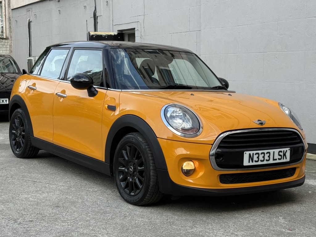 2016 MINI HATCH